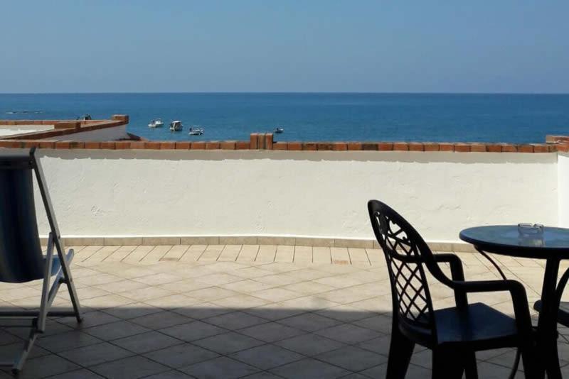 Hotel Ristorante La Tartaruga Capo d'Orlando Luaran gambar